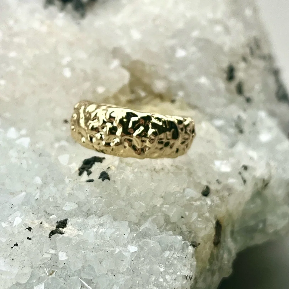 Elegant Gold Tone Hammered Textured Women's Ring Band -Everyday Elegance